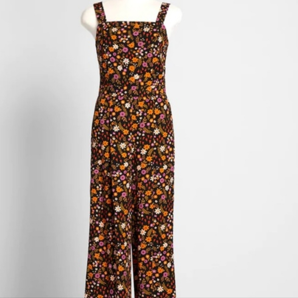 Mod Cloth x Princess Highway Black Floral Jumpsuit With Pleating